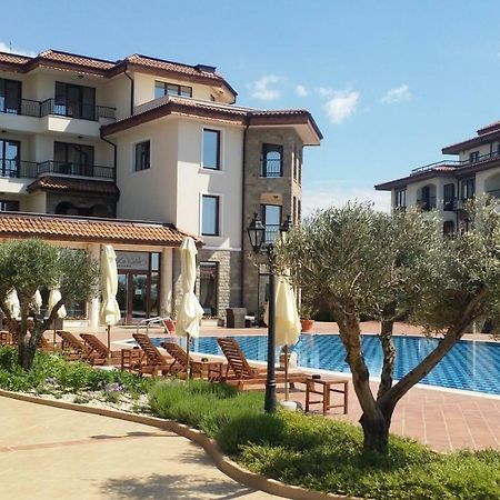 Sarafovo D&V Apartments Burgas City Eksteriør billede