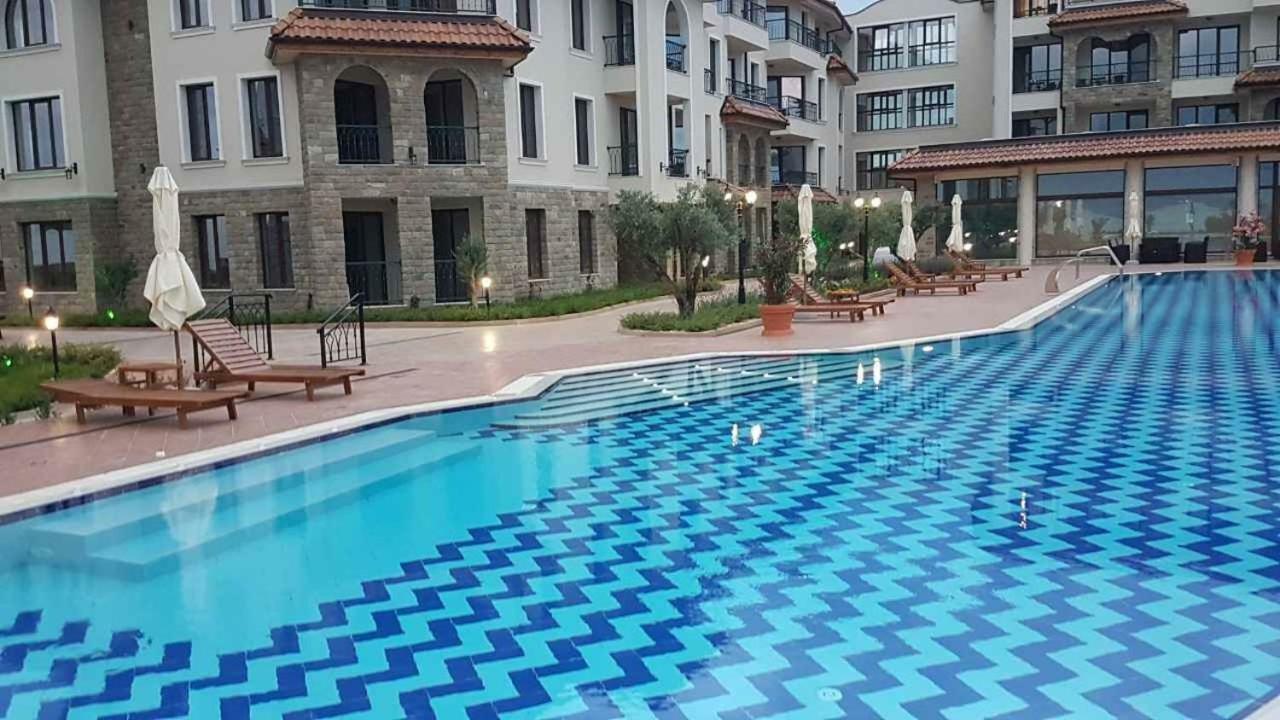 Sarafovo D&V Apartments Burgas City Eksteriør billede